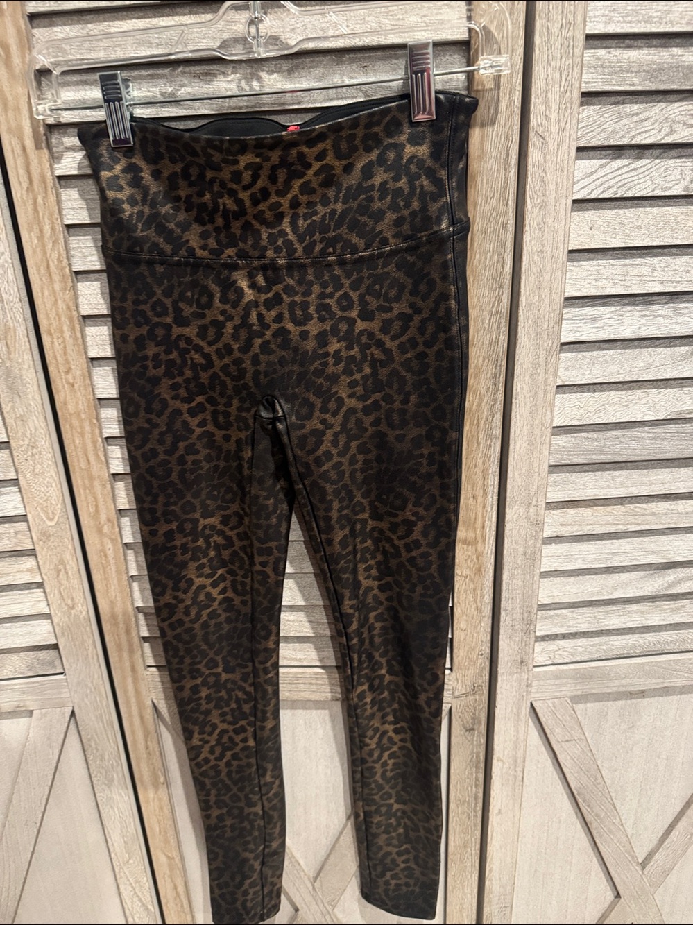 Spanx women’s faux leather Leopard Shine Leggings - Brown/Black size small Peti